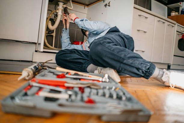 Best Emergency Plumber  in Sweetser, IN
